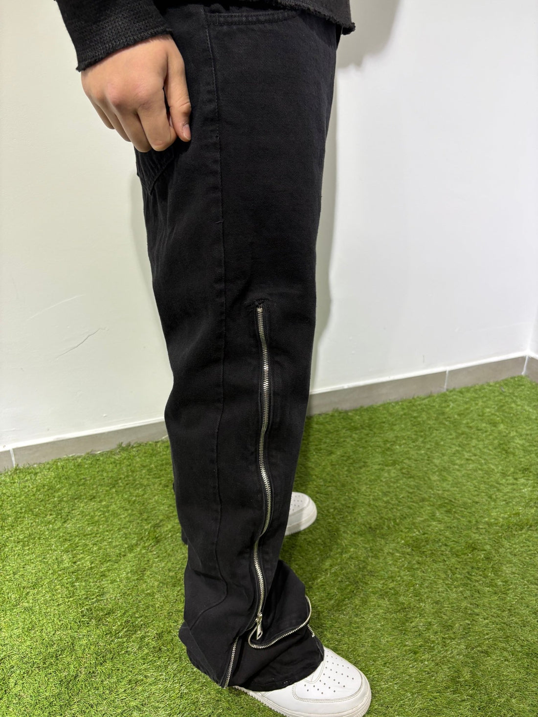 JEANS FLARE MOD.ZAR* - 𝑵𝑼𝑨𝑹 𝑯𝑶𝑴𝑴𝑬